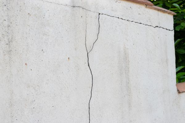 Foundation Crack Patching in Jonesboro