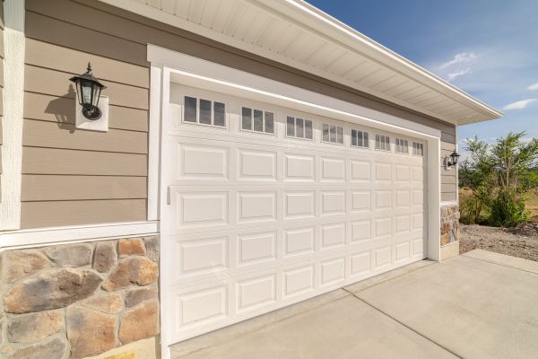 Garage Lifting in Jonesboro